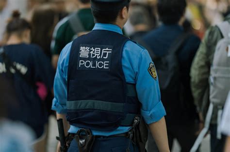 警察 官 出会い 系|警察官と出会いたい！出会える場所や付き合うためのコツを徹底。